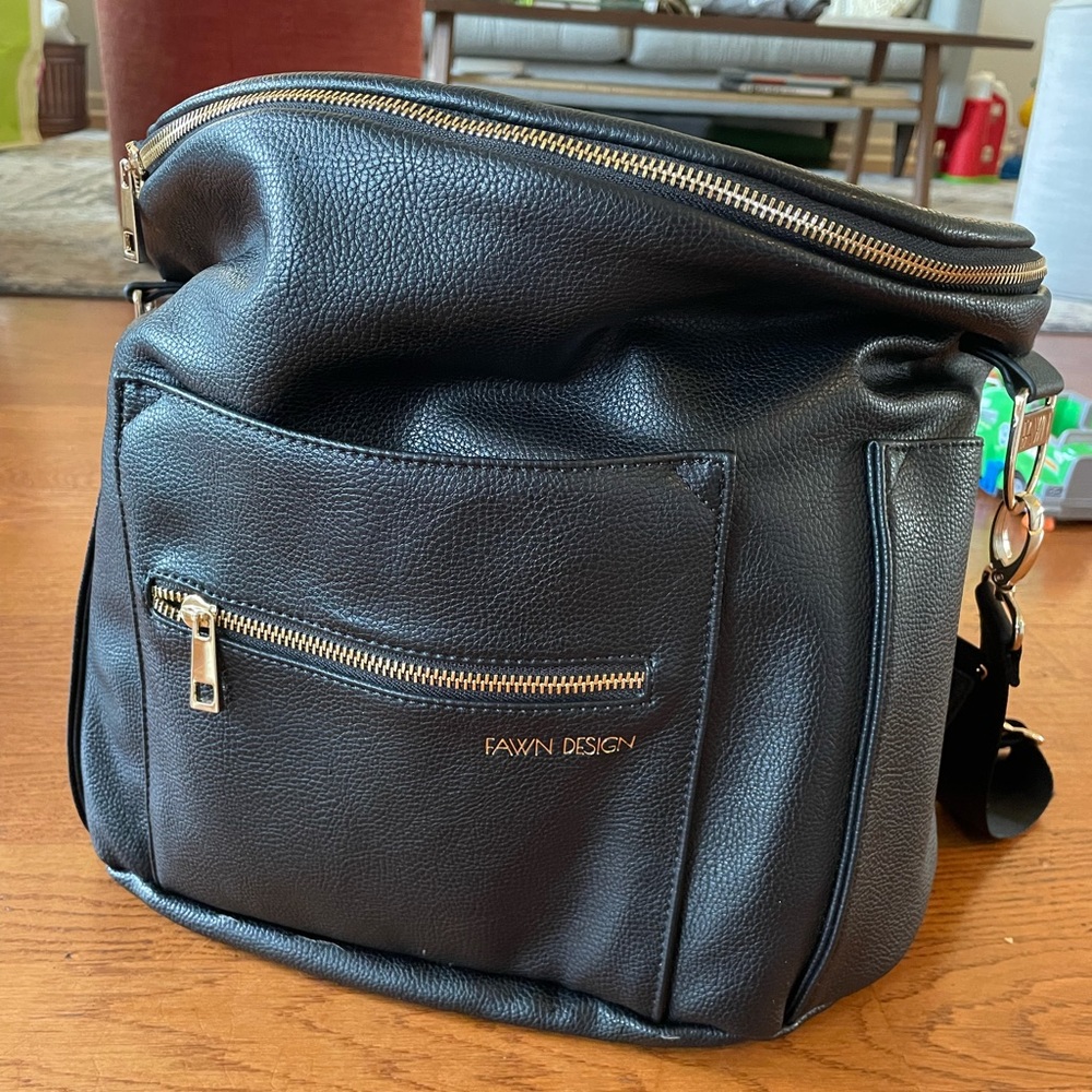 Fawn Design original diaper bag (EUC)
